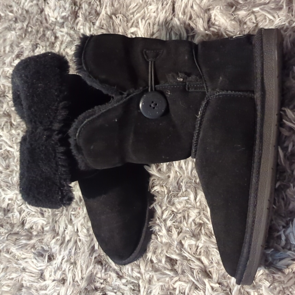 Black button boots - Picture 2 of 4